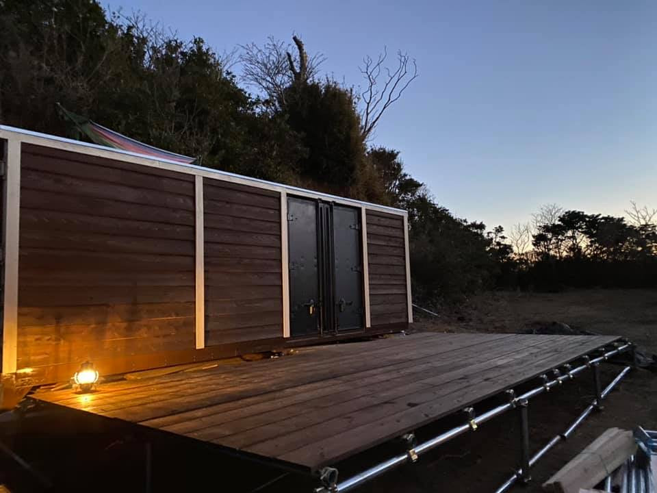 山小屋風コテージ(中サイズベースコンテナ)SOLD OUT